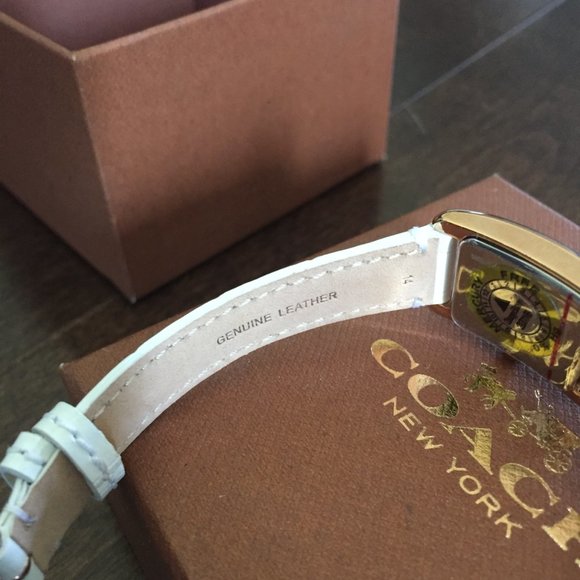 COACH watch - Picture 8 of 10